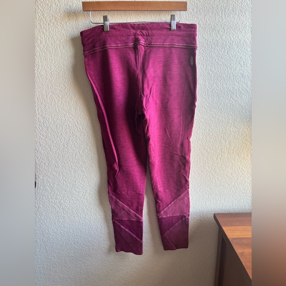 Rare FP Movement by Free People Kyoto Utility-Pocket Leggings - Picture 4 of 7